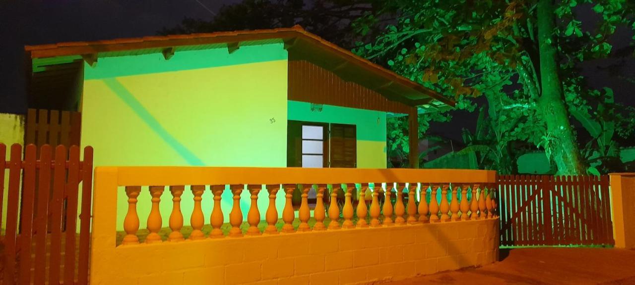 Hostel 3.5 Ubatuba Luaran gambar